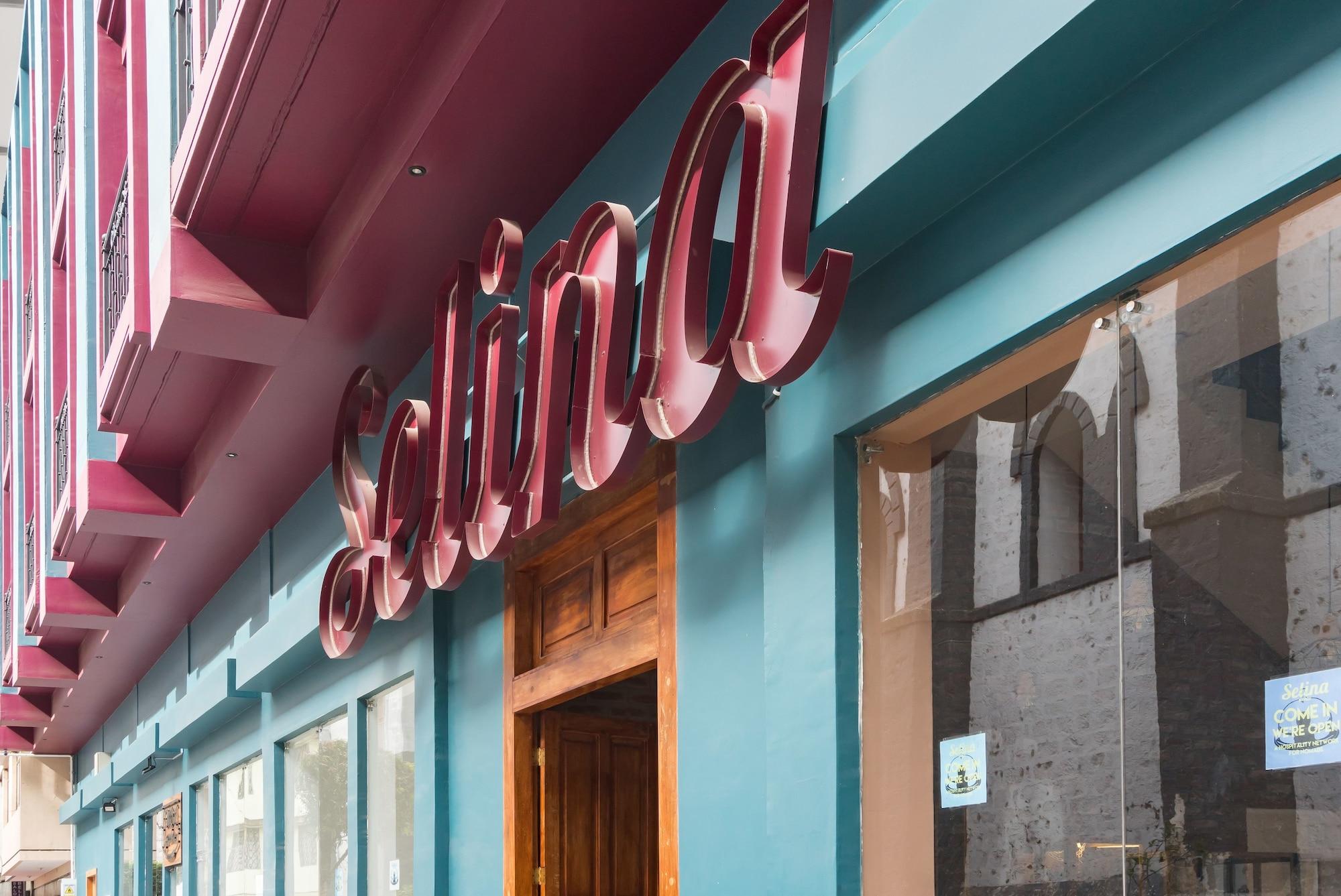 Socialtel Banos Hotel Kültér fotó